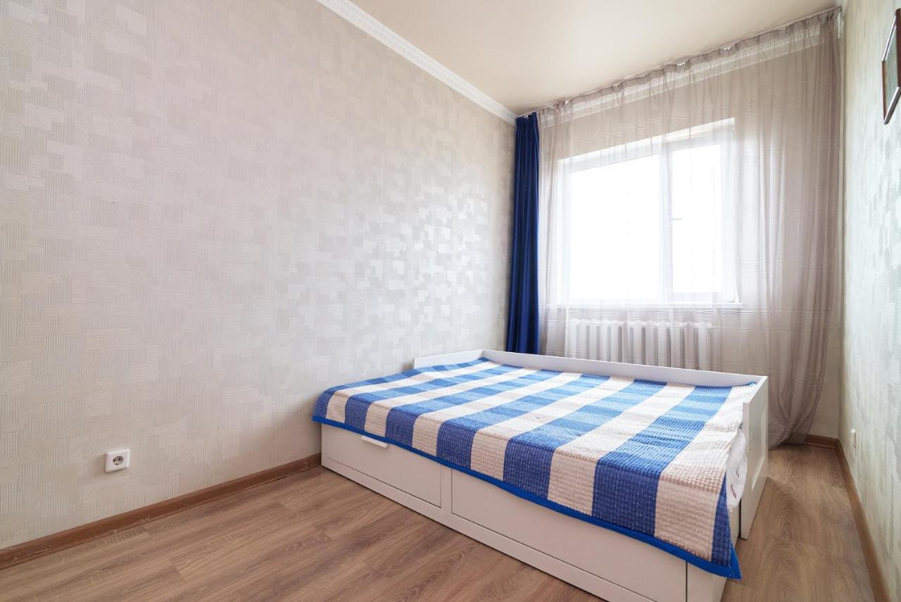 Квартира В Самом Центре Столицы Казахстана Apartment Astana Bagian luar foto